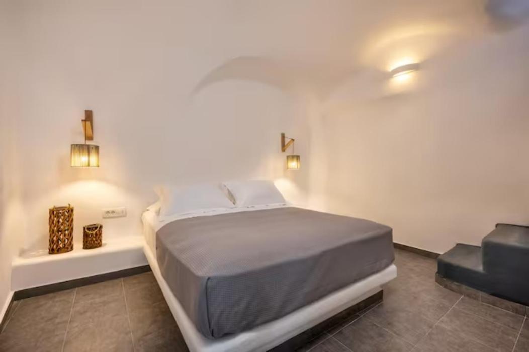 Apartment Petit Village Fira (Santorini)